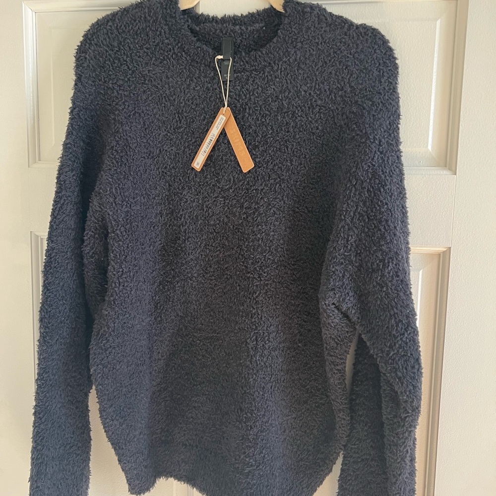 NWT SKIMS SWEATER SIZE XS